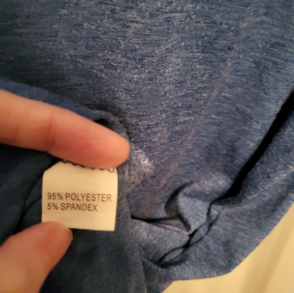 Real Essentials 3-Piece T-shirts: 2 Long Sleeve, 1 Short Sleeve, Size L & M EUC - Picture 5 of 6